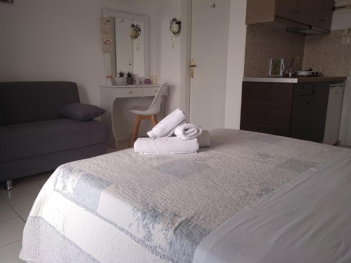 Anastasia & * Panormos (Skopelos)
